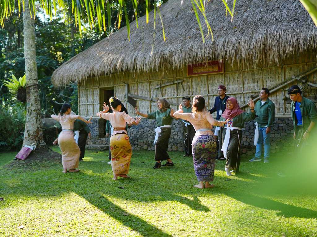 Gallery capacity_building_menuju_desa_wisata_mandiri_dan_berkelanjutan