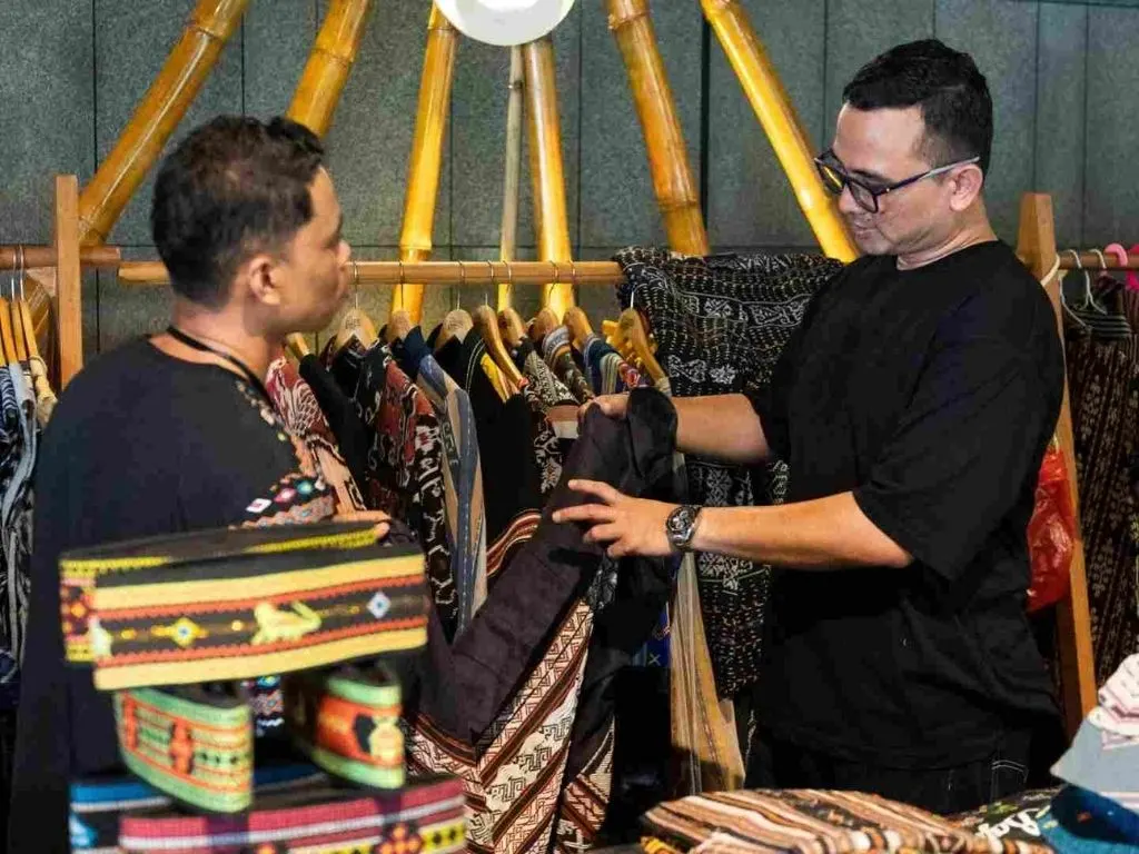 Pengambilan Data untuk Kajian Dampak International Golo Mori Jazz