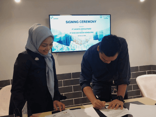 Gallery penandata_nganan MoU dengan Jakarta Konsultindo (1)