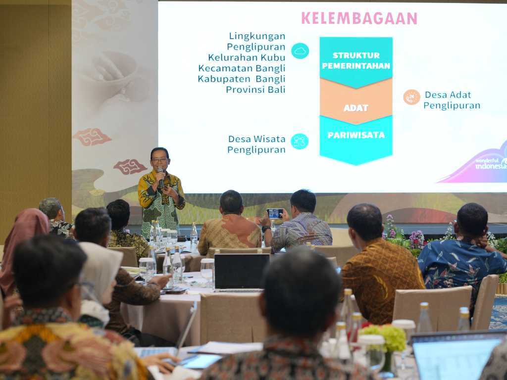 Capacity Building: Pengembangan Desa Wisata Mandiri dan Berkelanjutan capacity_building_menuju_desa_wisata_mandiri_dan_berkelanjutan