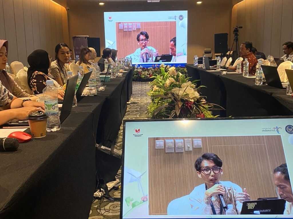 Gallery rapat_tindak_lanjut_roadmap_dekarbonisasi_dan_pembahasan_himbauan_penggunaan_produk_lokal