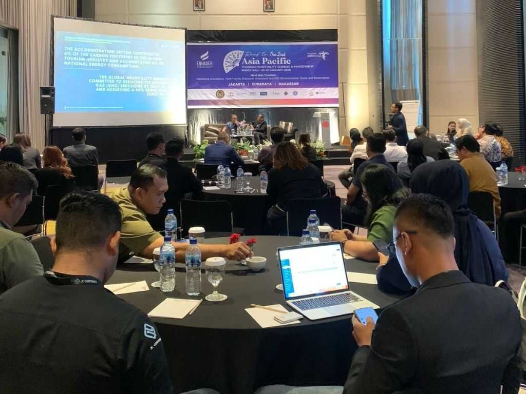 Gallery road_to_2nd_asia_pasific_tourism_hospitality_summit_and_investment_bndcc_bali_2025_edisi_surabaya