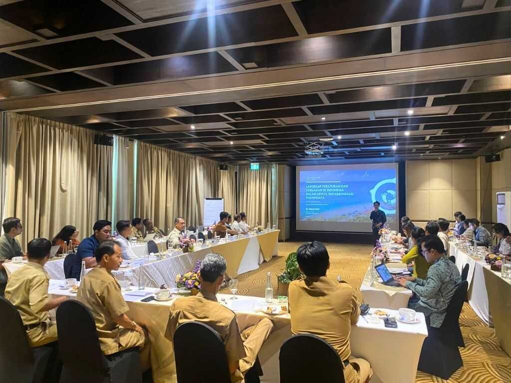 Gallery sustainable_tourism_roundtable_workshop