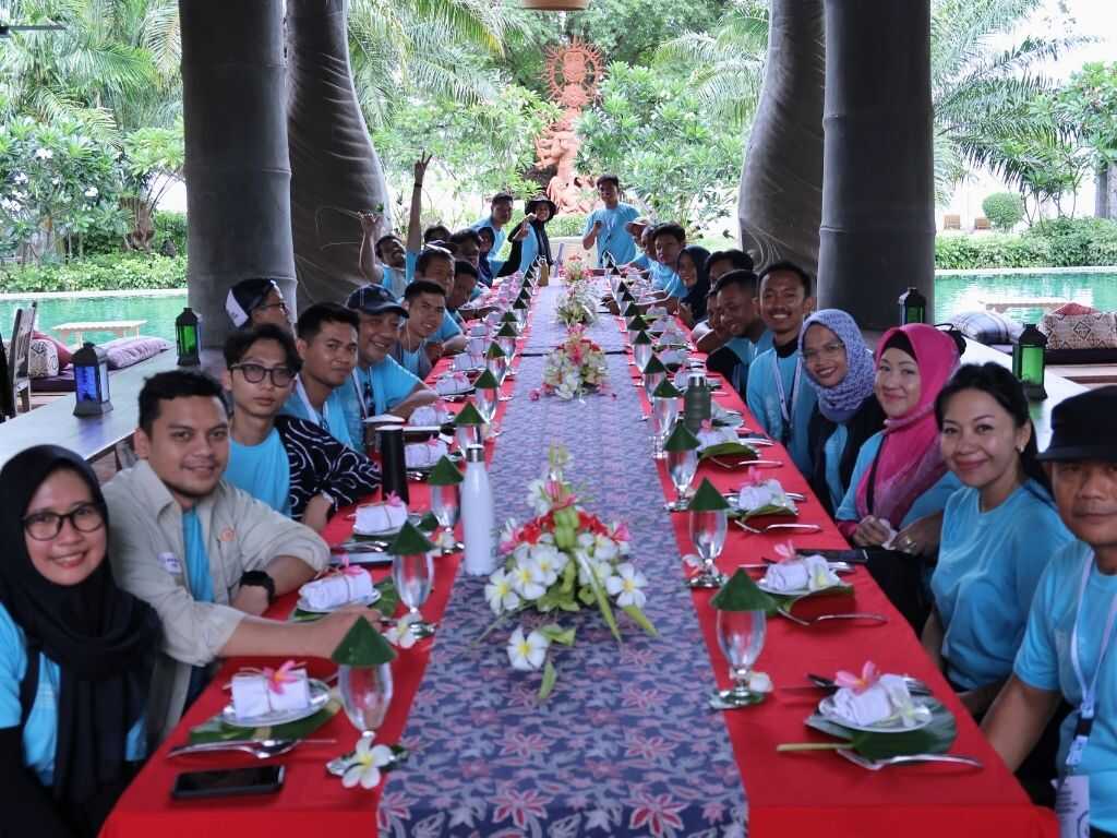 Memperkuat Pariwisata Berkelanjutan Melalui Prinsip BGCE poltekpar_lombok_in_house_training_batch_1