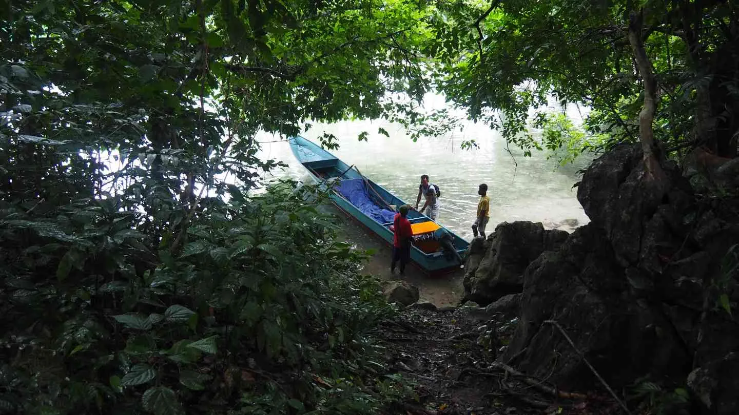 proyek_stidu_kelayakan_ekowisata_di_fakfak