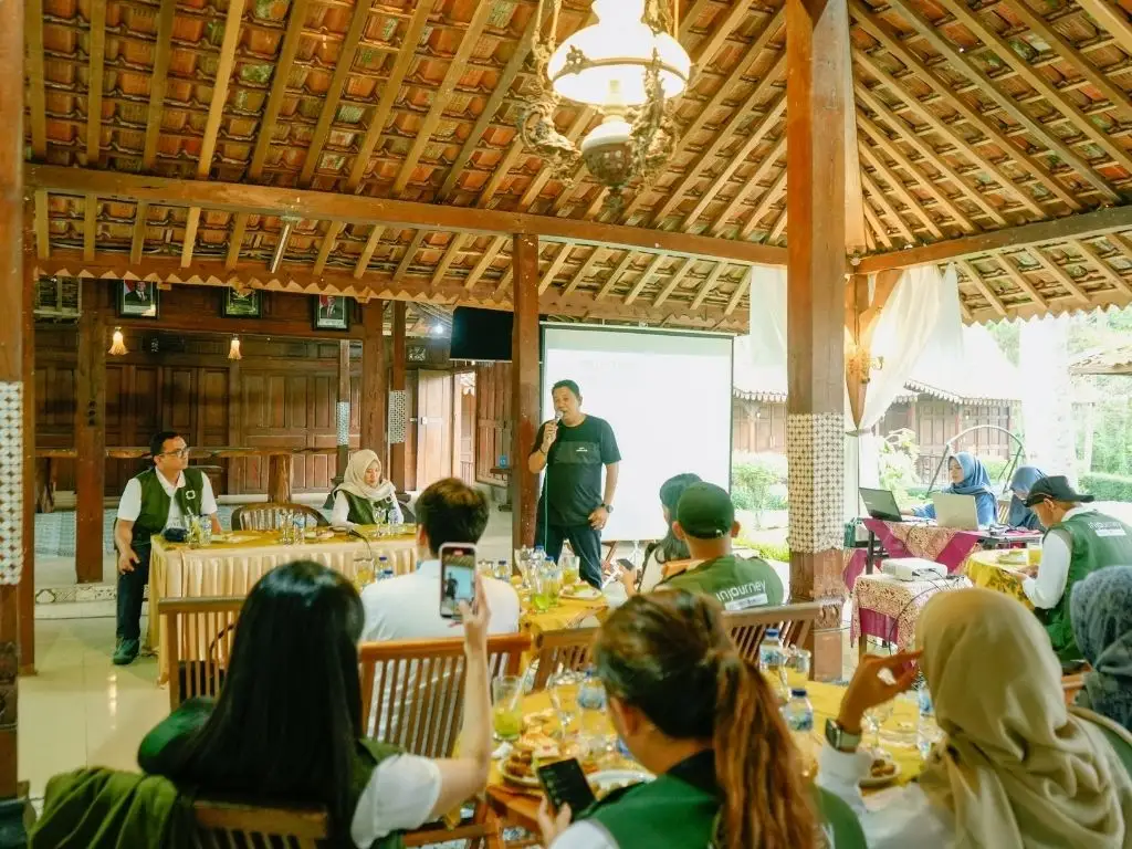 Bootcamp InJourney Hospitality House